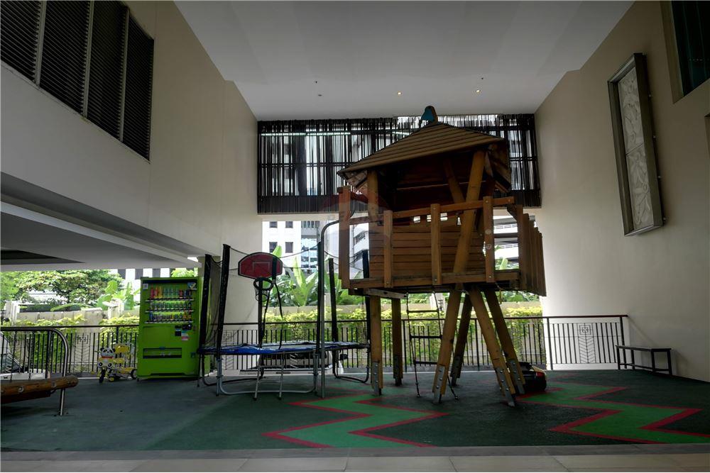 The Address Chidlom Condo for Sale